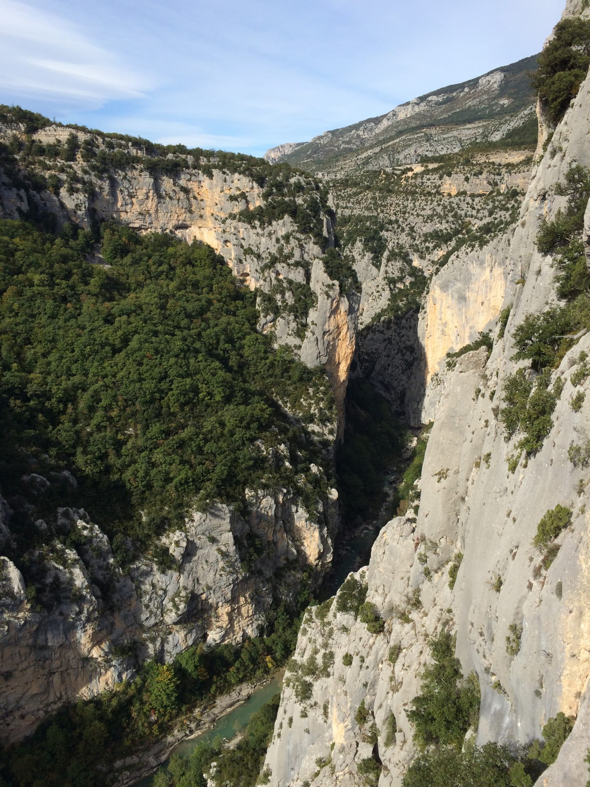 Climbing the cliffs of Verdon Gorge (private). Rock Climbing trip ...