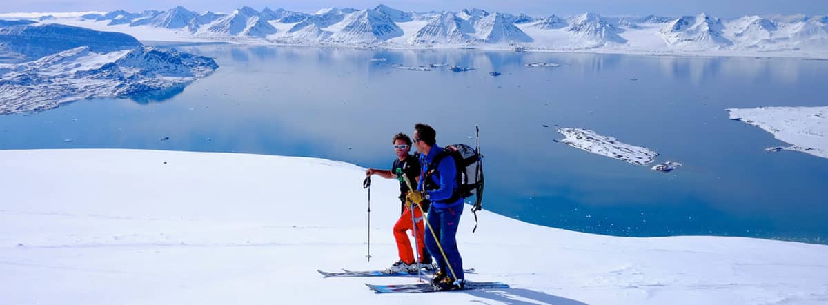 Ski touring in Spitsbergen