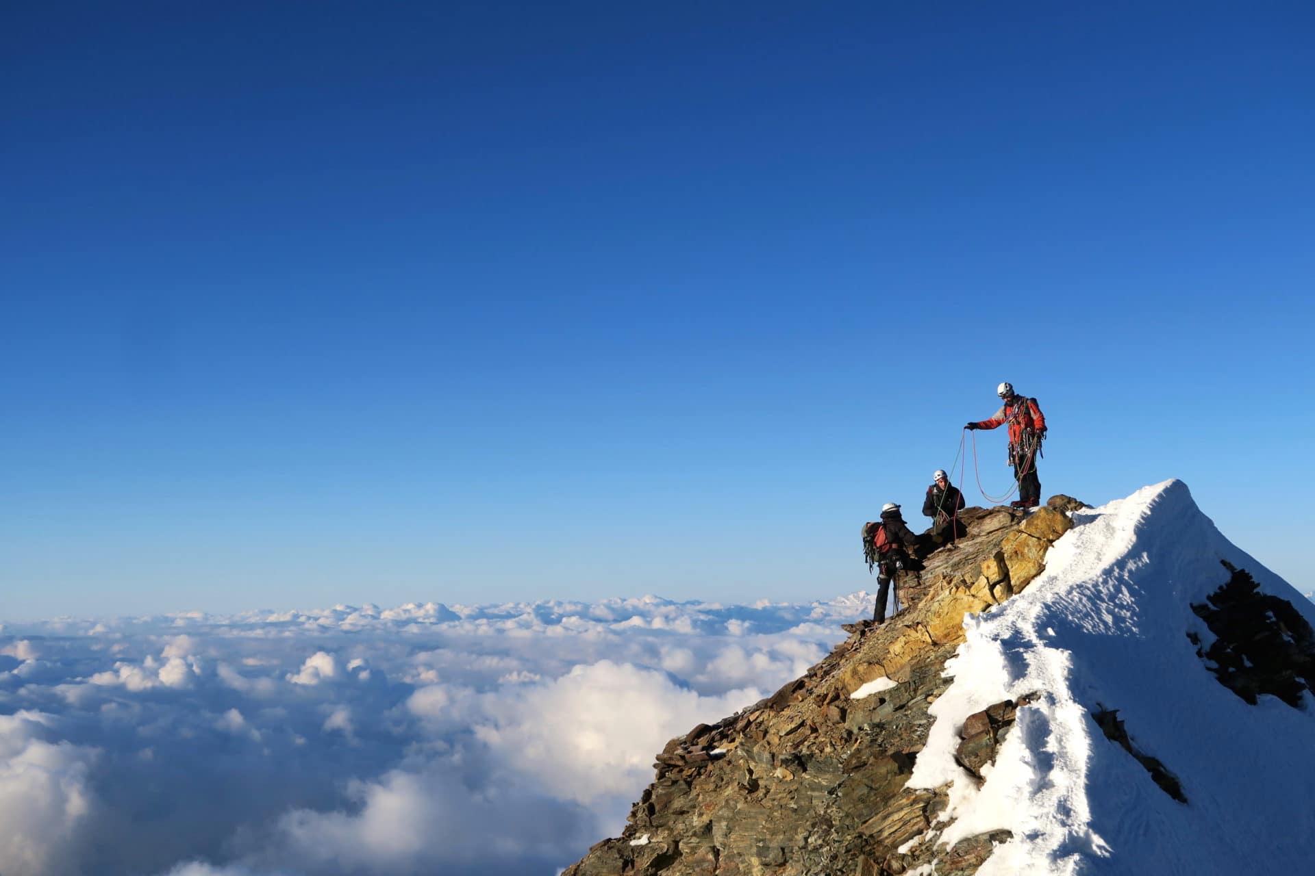 Matterhorn 7day guided climbing tour. 7day trip. IFMGA leader