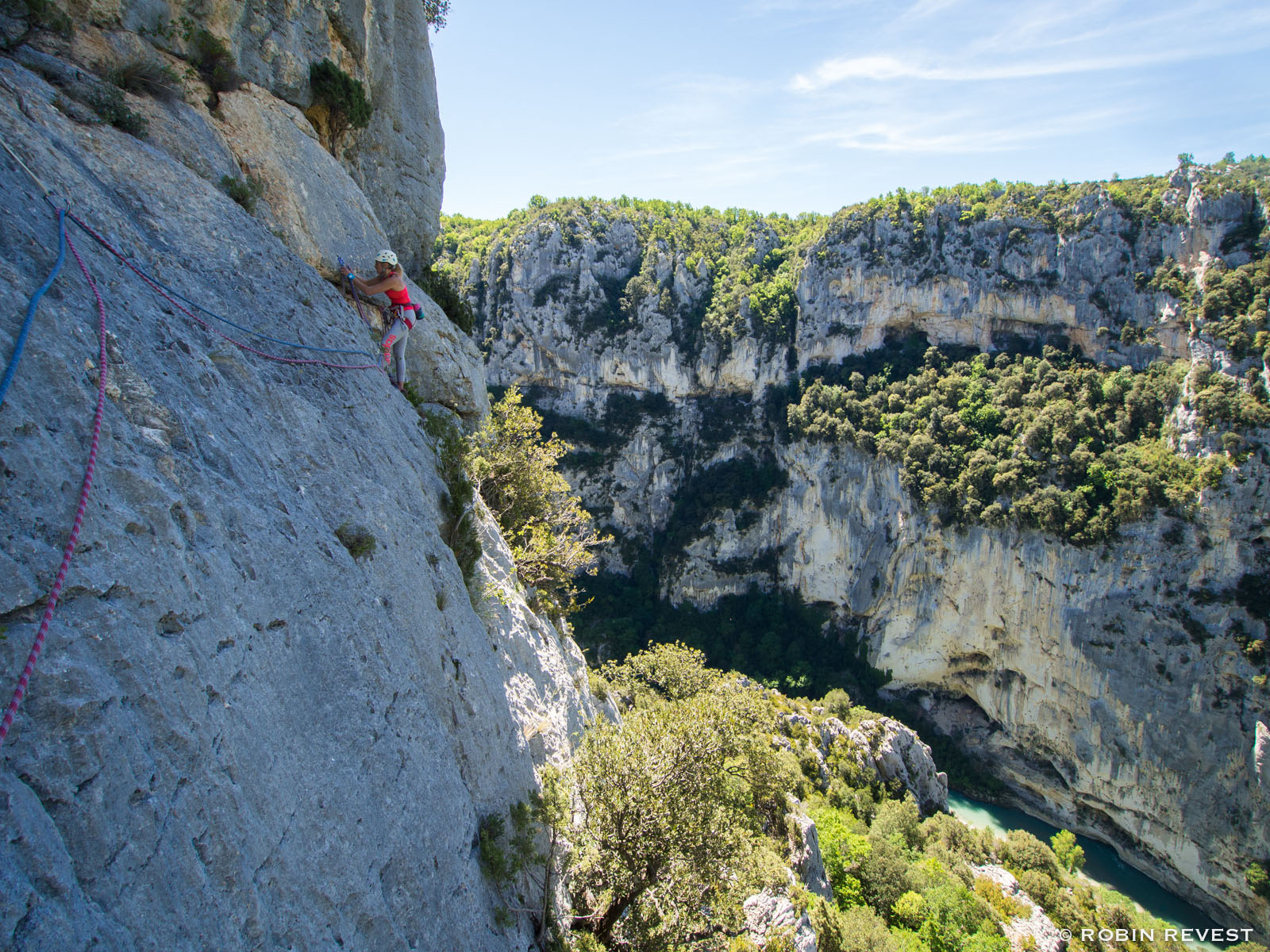 Calanques and Cap Canaille rock climbing course. 4-day trip. IFMGA leader