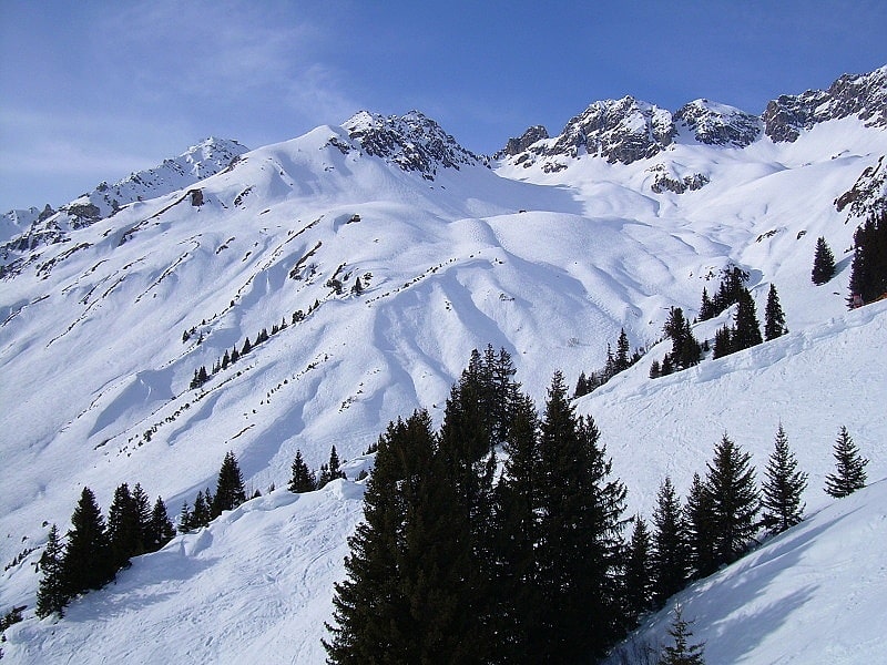 Off-piste ski day at Sölden, Arlberg. Off piste skiing ...