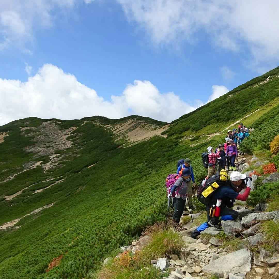 North Japan Alps panoramic hiking route. 3-day trip. JMGA leader