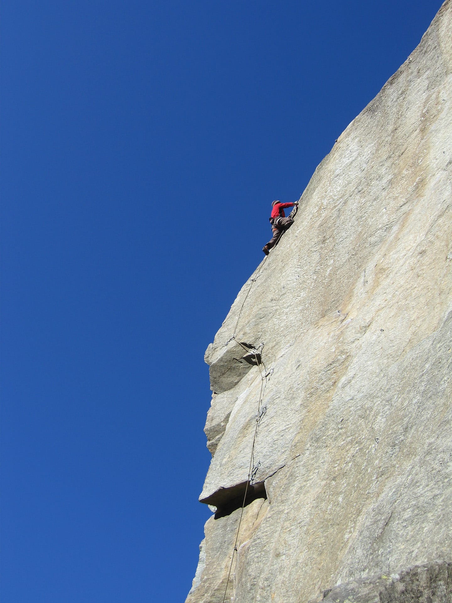 1day climbing Crags in the Aosta Valley. Rock Climbing trip. IFMGA leader