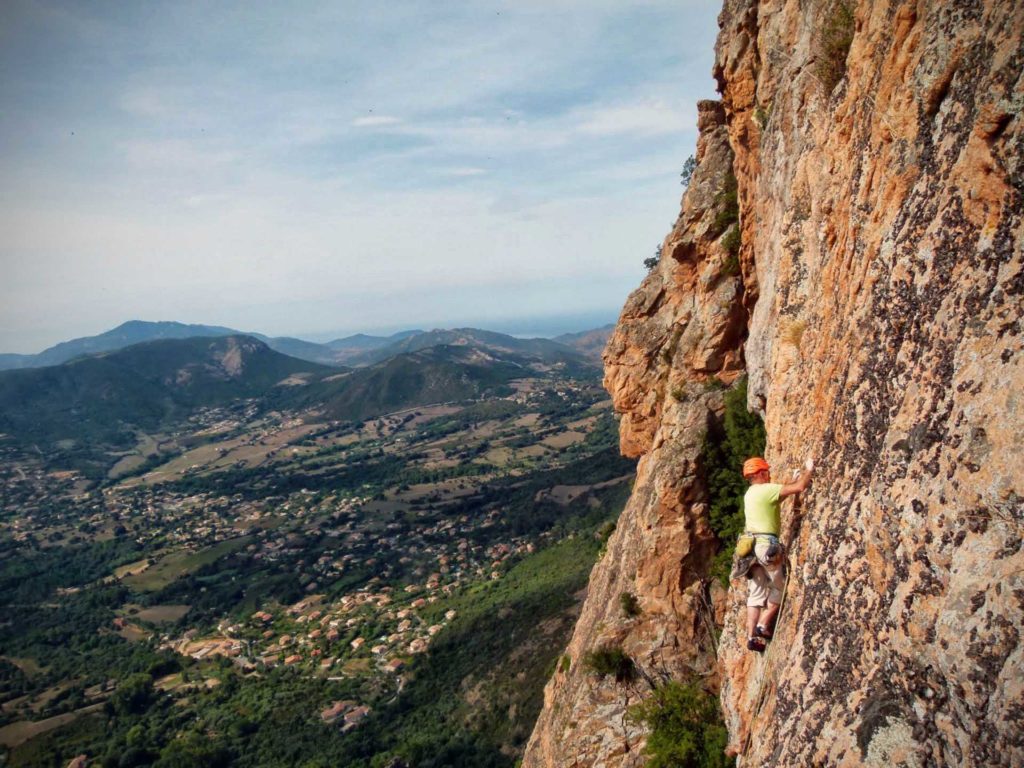 Types of climbing: sport climbing