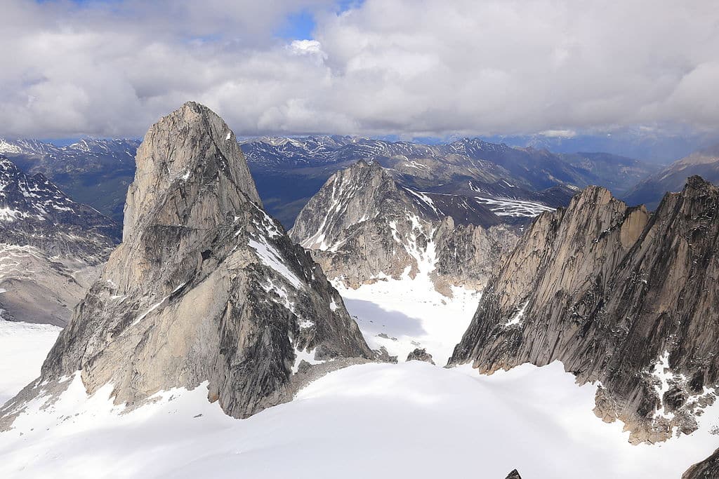 3day Bugaboo alpine rock climbing, British Columbia. 3day trip. IFMGA