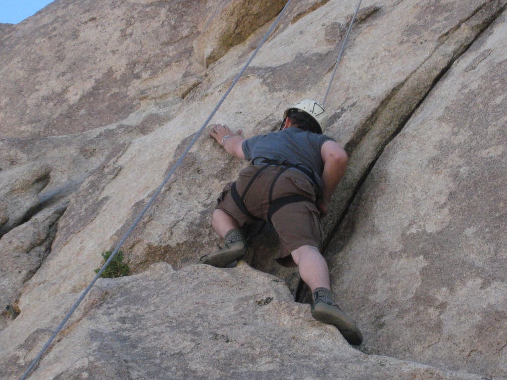 Intro to rock climbing in Winona, Minnesota. 1day trip. Certified guide